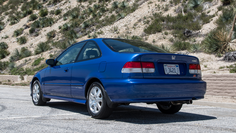 Illustration for article titled What The Perfect No-Mileage 1999 Honda Civic Si Is Like To Drive Today